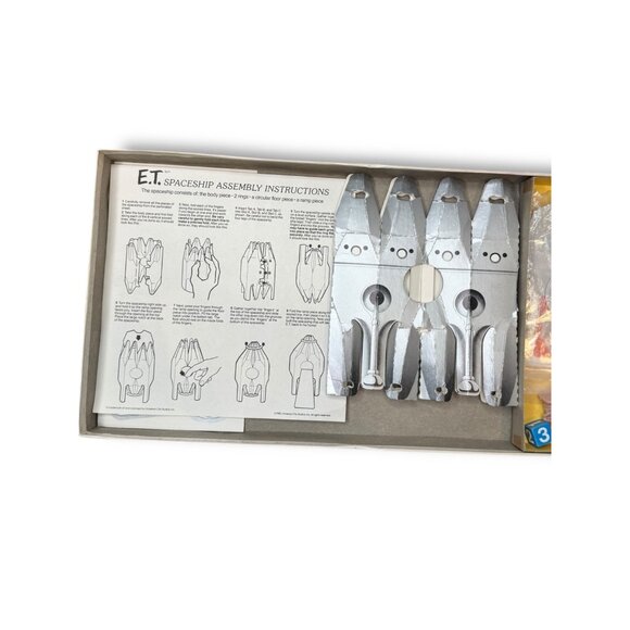 E.T. The Extra-Terrestrial Board Game 1982 Parker Brothers Complete - Picture 10 of 15